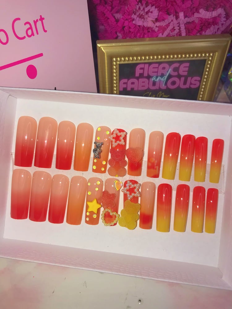 Image of Orange Crème Ombré Kawaii Nail Set 