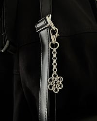 Image 3 of Daisy Keychain 