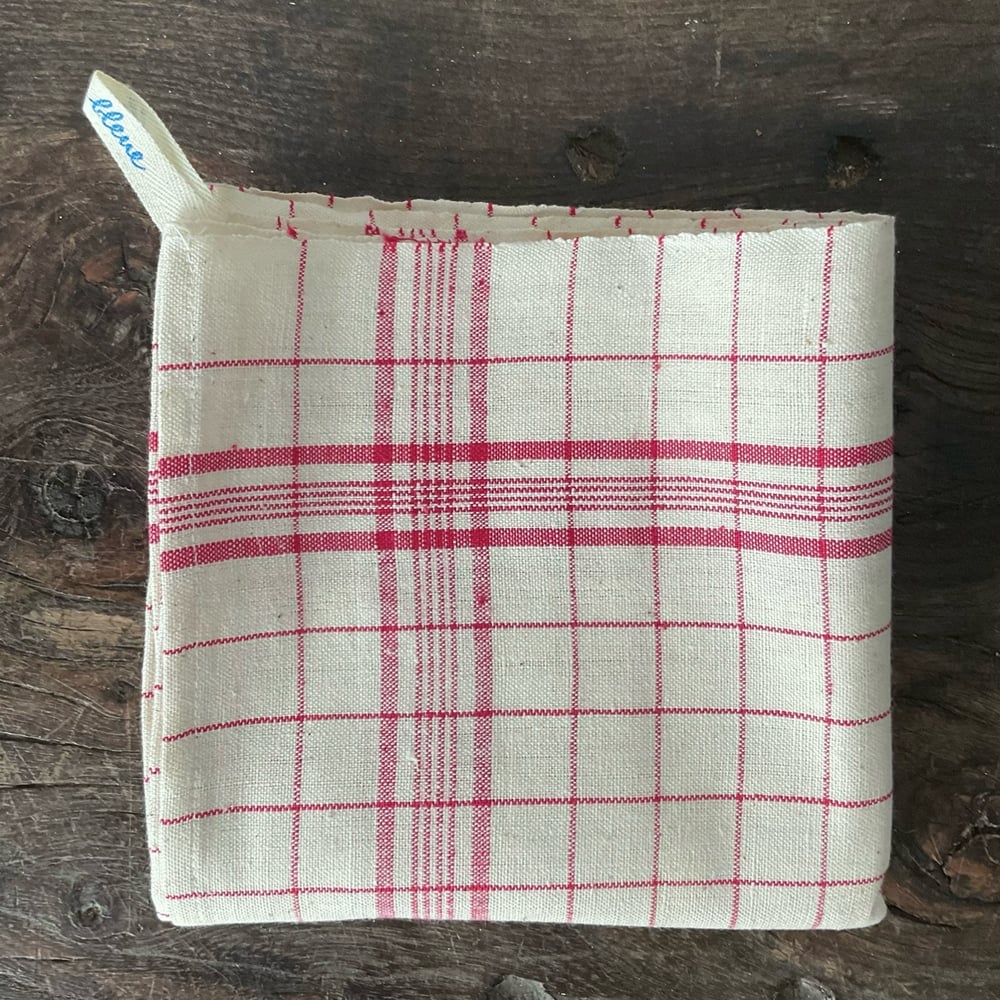Image of Red Check French Cloth no.3