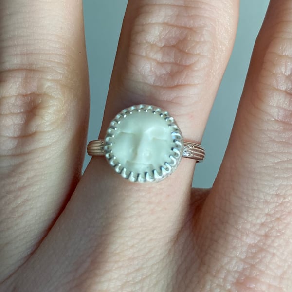 Image of Porcelain Face Ring 7.5