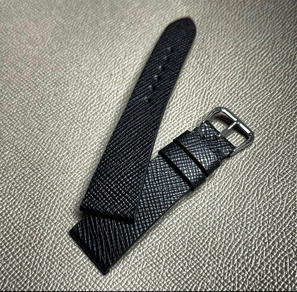 Black Hatch Grain Calfskin Watch Strap | Huitcinq1988