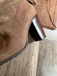 Image 2 of Knee boots 