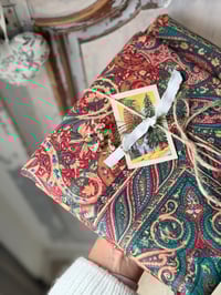 Image 1 of Grande nappe motifs cachemire