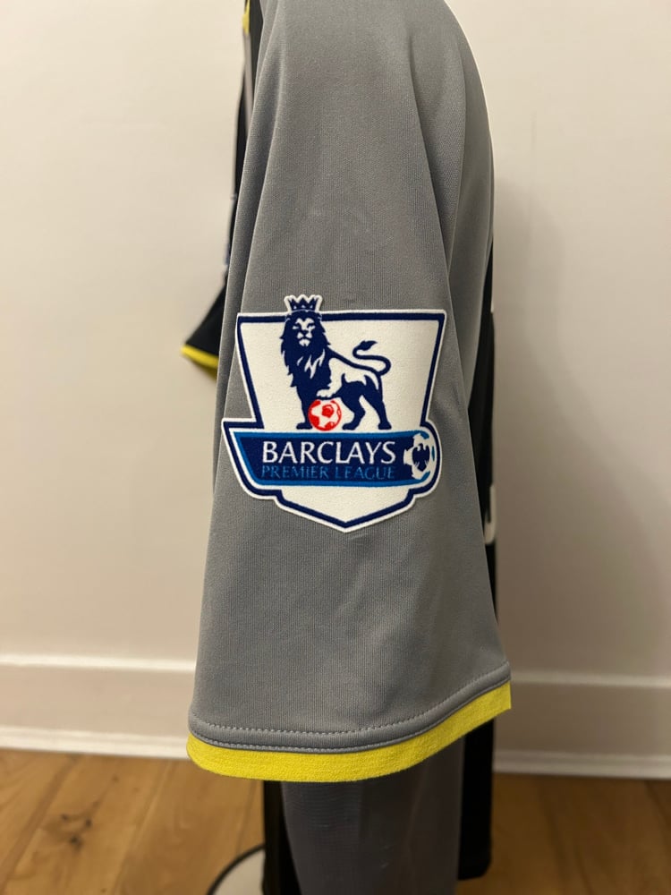 Image of Tottenham Hotspur “BALE 11” 2012/13 Third Shirt + PL patches (L)