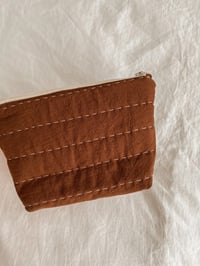 Image 3 of Quilted zipper pouch Brown