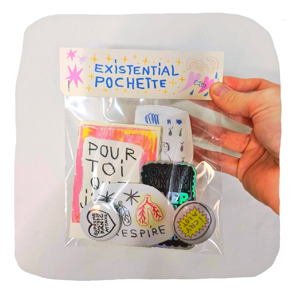 Une pochette pleeeaaaase :) 