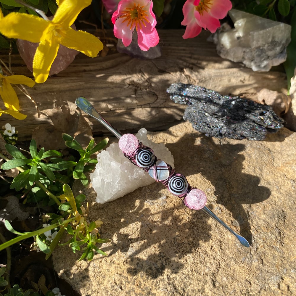 Image of hypnotic heart dab tool
