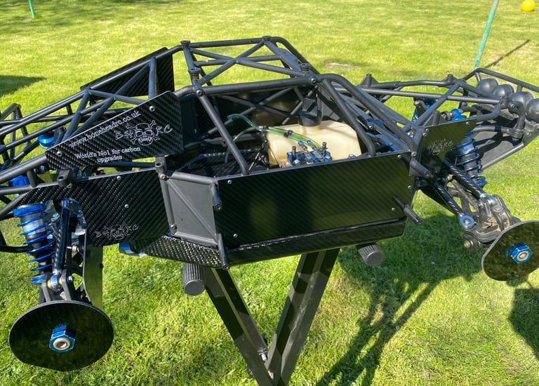 BoneHead RC losi 5ive T upgraded carbon fibre side panels Image 2