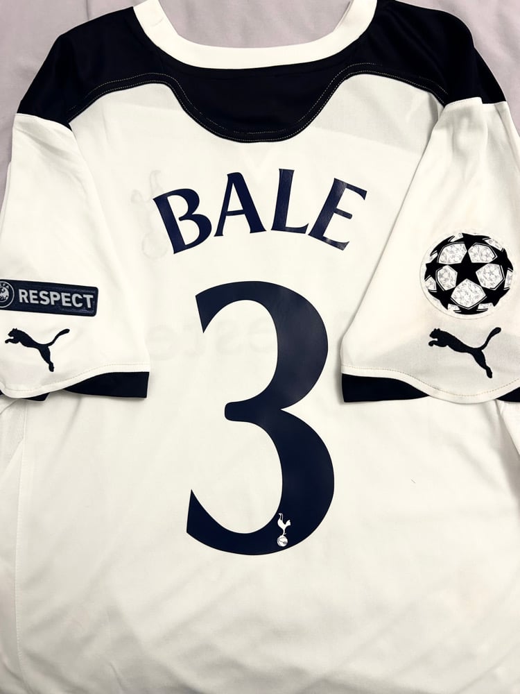 Image of Tottenham Hotspur “BALE 3” 2010/11 Home Cup Shirt + UCL patches (L)