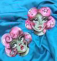 alien girl headz (original)