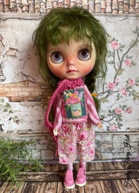 Image 1 of Blythe Spring set 22
