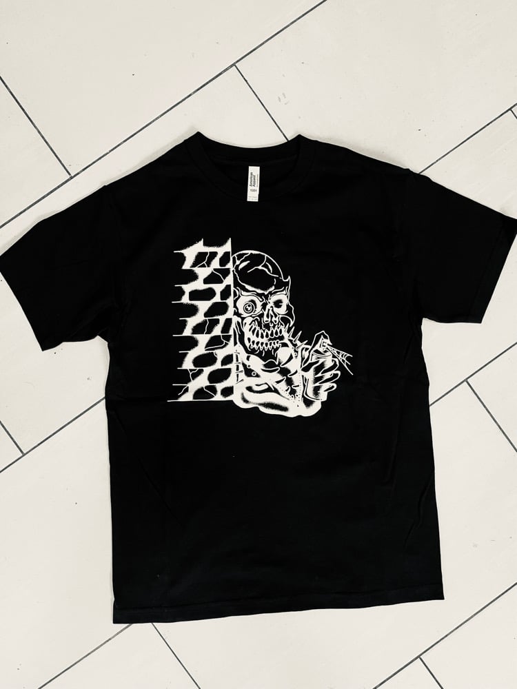 Image of keep look out T 