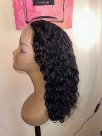 Image 2 of 20 inch water wave wig