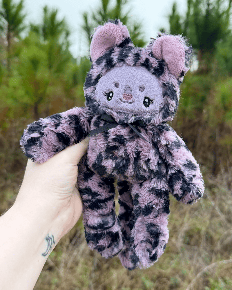 Image of Violetta Leopard Baby Noodle