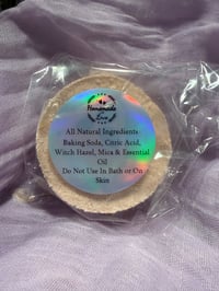 Image 2 of Amber & Sandalwood Shower Steamer