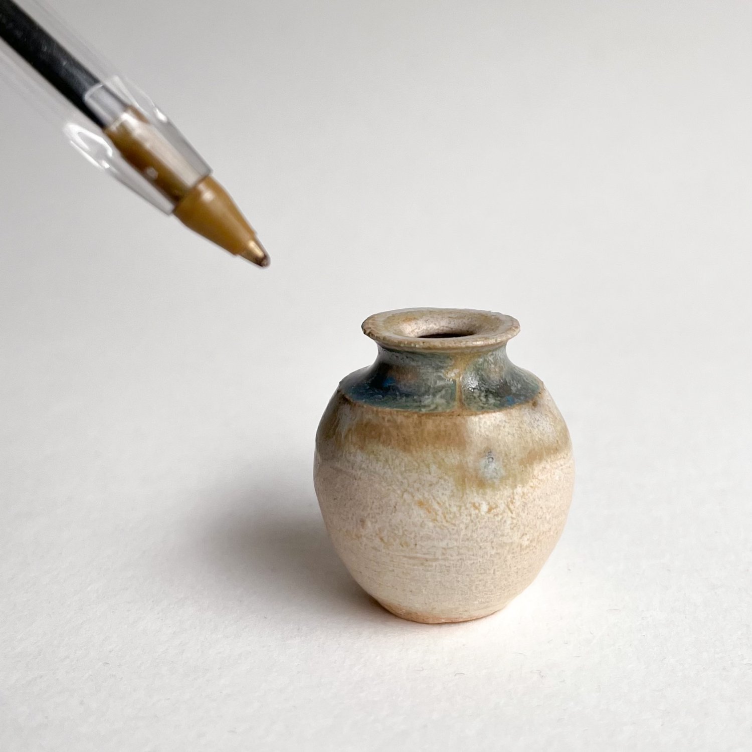 mini vase 2