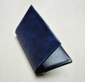 Image of Blue Museum Calfskin Seamless Cardholder N°2