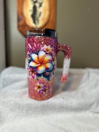 Image 1 of #32 20oz Plumeria Triple Glitter Ombré Grippy