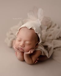 Image 1 of ALEX soft bonnet with pom