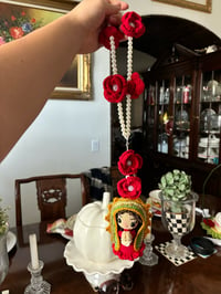 Image 4 of Rosario de la Virgen con Rosas Tejidas ❤️