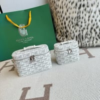 Image 7 of Goyärd Vanity Case
