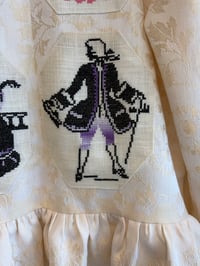 Image 14 of Love is in the air (s/m)