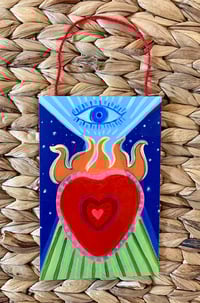 Image 2 of Sacred Heart Eye 5