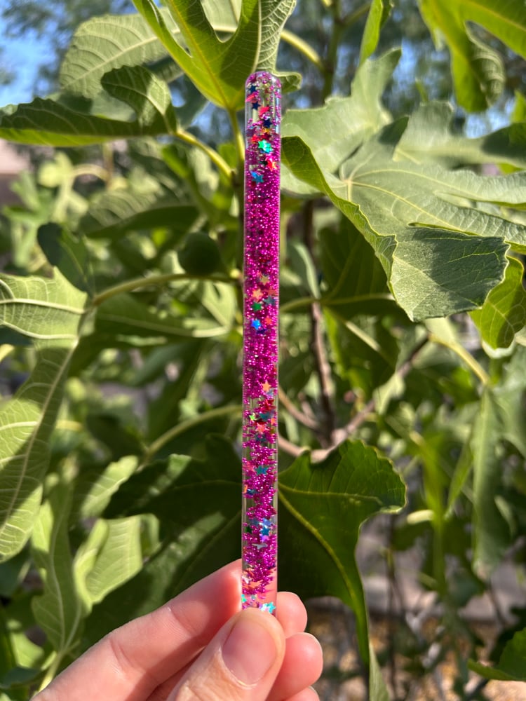 Image of Magenta Metallic Star Wand