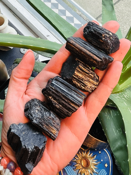 Image of Black tourmaline rough chunk 