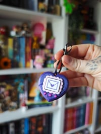 Image 3 of Tamagotchi clickers Corazones