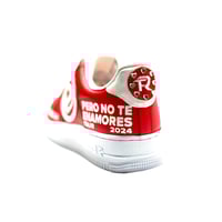 Image 2 of Women’s “No Te Enamores” Air Force 1