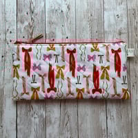 Image 3 of "Christmas Themed" Small Quilted Zipper Bag