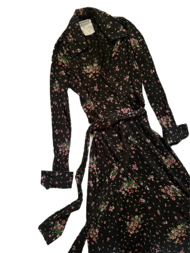 1970s Diane von Furstenberg wildflower wrap dress