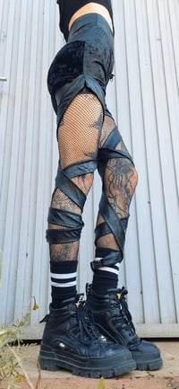 Image 4 of Yara Shorts, black snake long straps