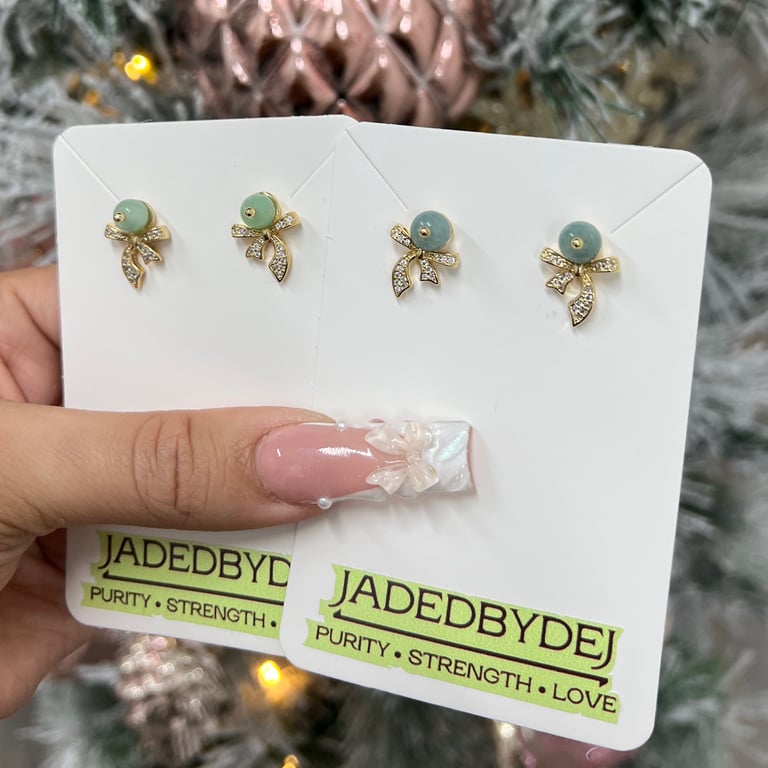 jaded bow earrings  Image 2