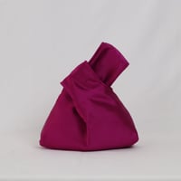 Image 1 of Knot bag - Fuchsia affair
