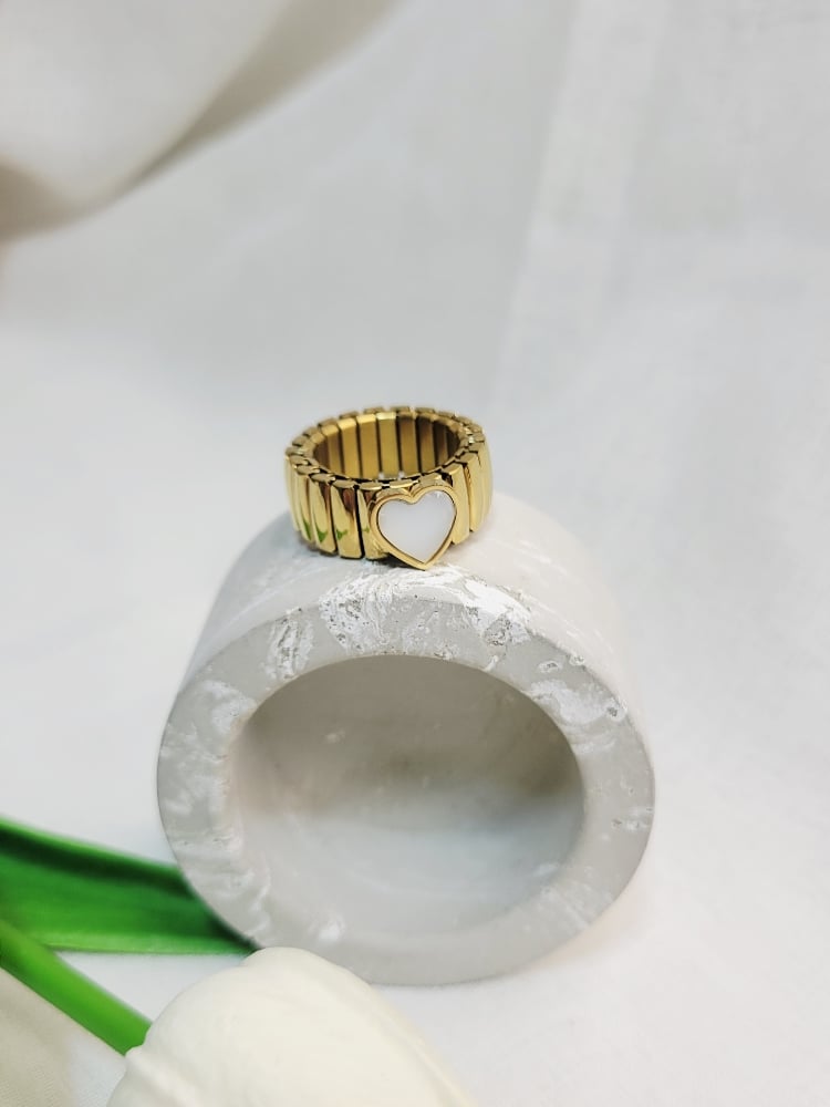 Image of Lisa Ring