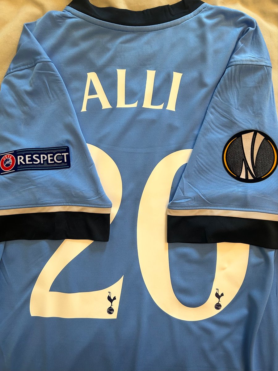 Image of Tottenham Hotspur “ALLI 20” 2015/16 Away Shirt + UEL patches, M