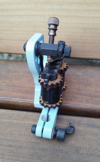 Image 4 of Packer / Shader