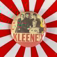 Kleenex badge 58mm