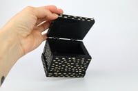 Image 3 of 'Pebble' Box 