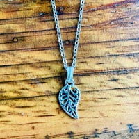 Image 1 of Set of 5 leaf silver plated necklaces