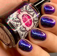 Image 2 of Glisten & Glow Established in 2010