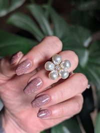 Image 2 of Glitz Glam Pearl Flower