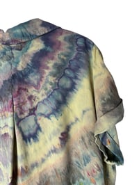 Image 7 of ♻️ UPCYCLED XL Resort Shirt in Earthy Agate Ice Dye