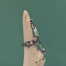 Image 4 of White Mother Of Pearl Ring US 7.5