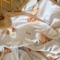 Image 1 of COUVERTURE MOTIF LIONCEAU 