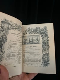 Image 11 of Missel de Jeanne d’Arc, 1905, reliure cuir et feuille d’or, intérieur soie rouge.