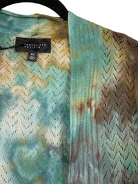 Image 5 of ♻️ UPCYCLED S Petite Open Sweater in Soft Muted Ice Dye