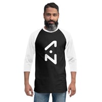 3/4 sleeve raglan shirt